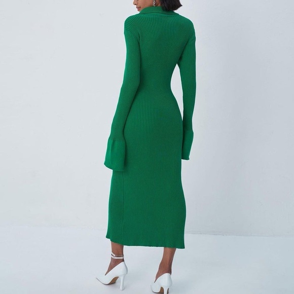 Yasshirta Elegant Green Knit Dress - Picture 2 of 6